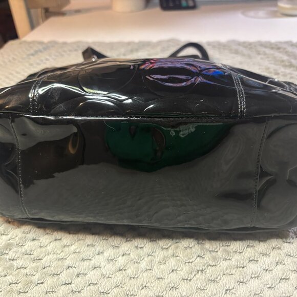 Coach F17728 Patent Leather Gallery Tote Black Embossed Signature Shoulder Bag - Picture 4 of 10